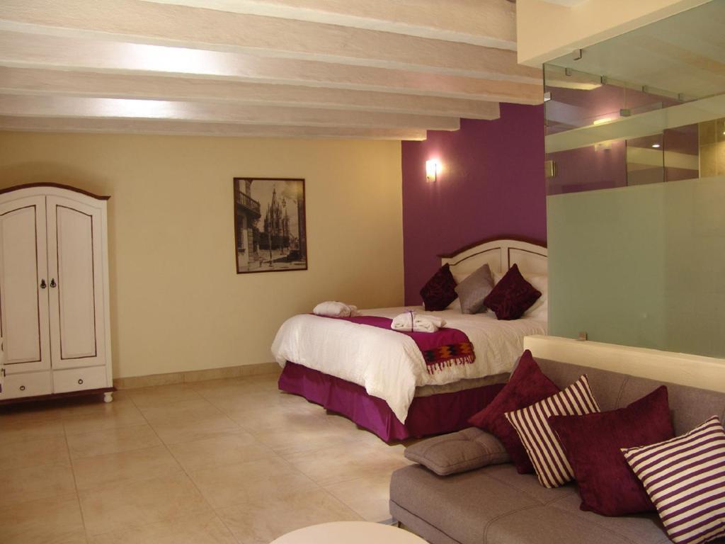 Casa Del Tio Hotel Boutique San Miguel de Allende Ruang foto A room at the hotel